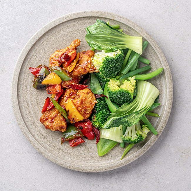 Bangkok Chilli Chicken With Scallion And Asian Greens